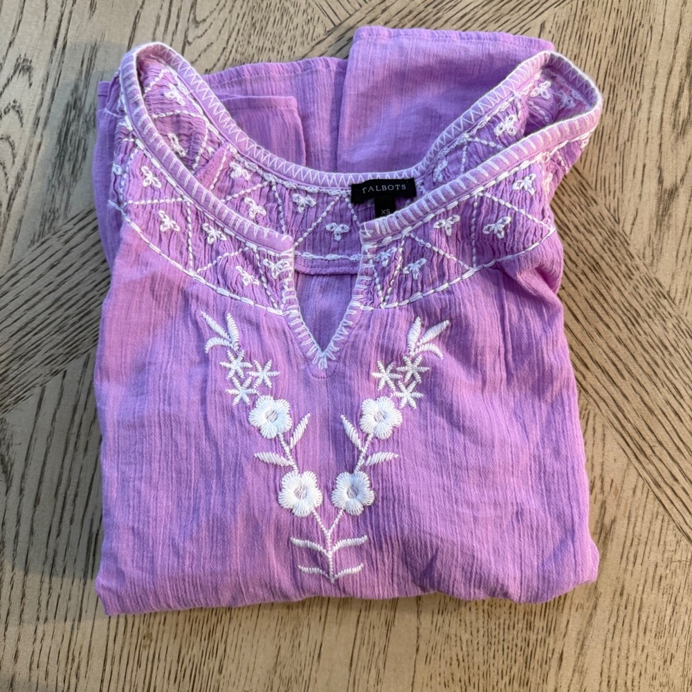 Talbots Womens Top‎ XS Extra Small Purple Embroidered Floral 3/4 Sleeve Blouse